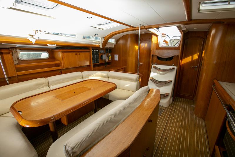 Book yachts online - sailboat - Sun Odyssey 49 - Sirius - rent