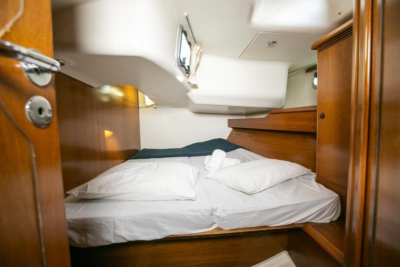 Book yachts online - sailboat - Sun Odyssey 49 - Sirius - rent