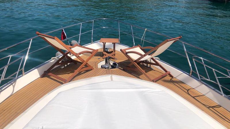 Book yachts online - motorboat - Galeon 640 Fly - Melissa My Angel - rent