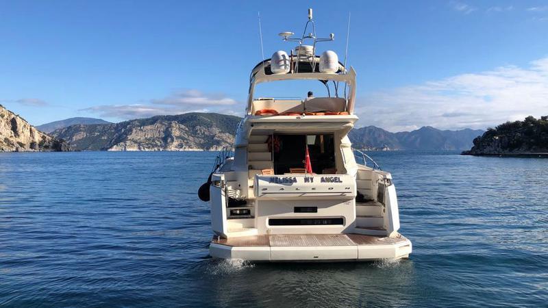 Book yachts online - motorboat - Galeon 640 Fly - Melissa My Angel - rent
