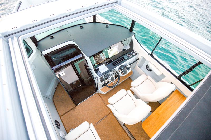 Book yachts online - motorboat - Saxdor 320 GTC - Olivia - rent