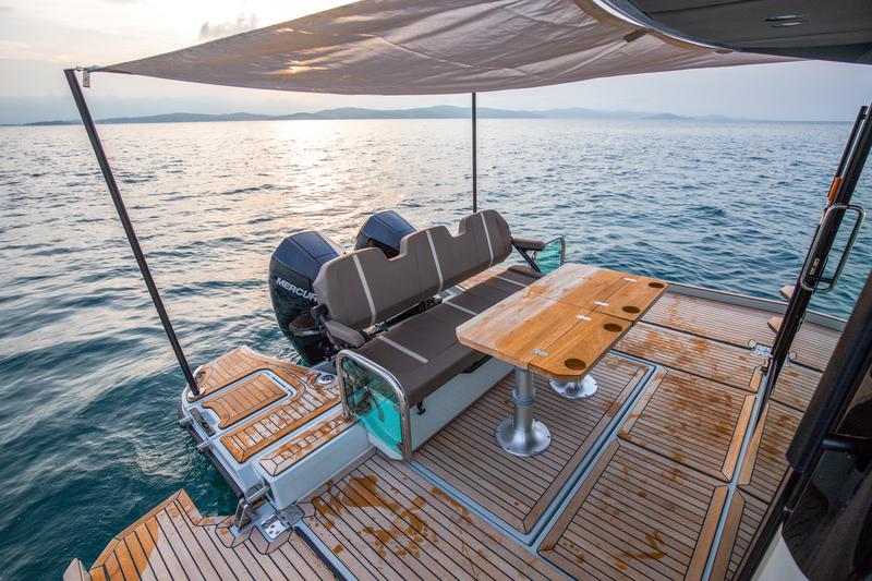Book yachts online - motorboat - Saxdor 320 GTC - Olivia - rent