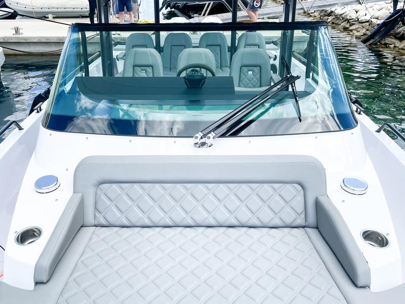Book yachts online - motorboat - Axopar 37 Sun Top - Malisol - rent