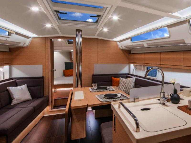 Book yachts online - sailboat - Hanse 418 - Winsome - rent