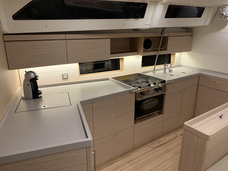Book yachts online - sailboat - Oceanis 46.1 - Maracuya - rent
