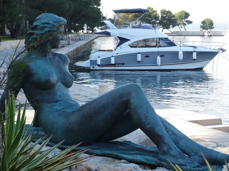 Book yachts online - motorboat - Antares 36 Fly - Setemana - rent