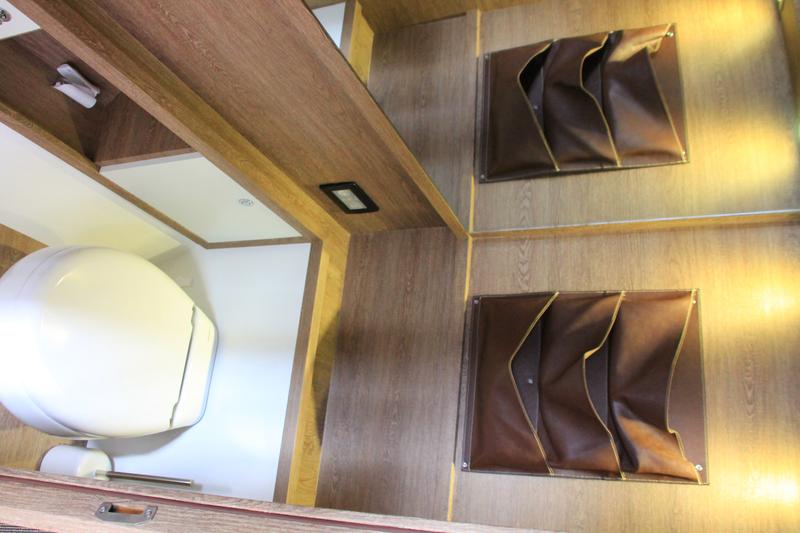Book yachts online - catamaran - Lagoon 620 - JARANA - rent