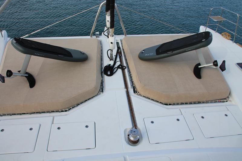 Book yachts online - catamaran - Lagoon 620 - JARANA - rent