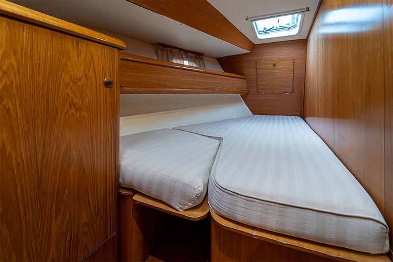 Book yachts online - sailboat - Sun Odyssey 45.2 - Panagiota - rent