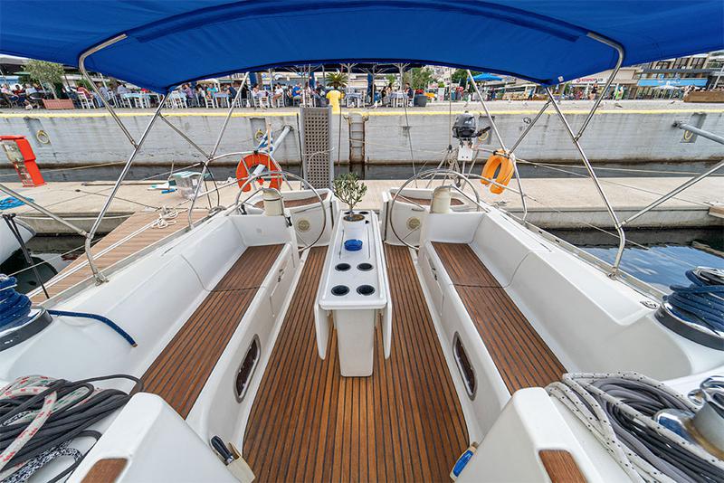 Book yachts online - sailboat - Sun Odyssey 45.2 - Panagiota - rent