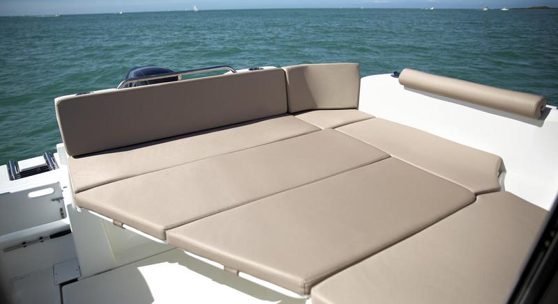 Book yachts online - motorboat - Antares 8 OB - Tiha Patnja - rent