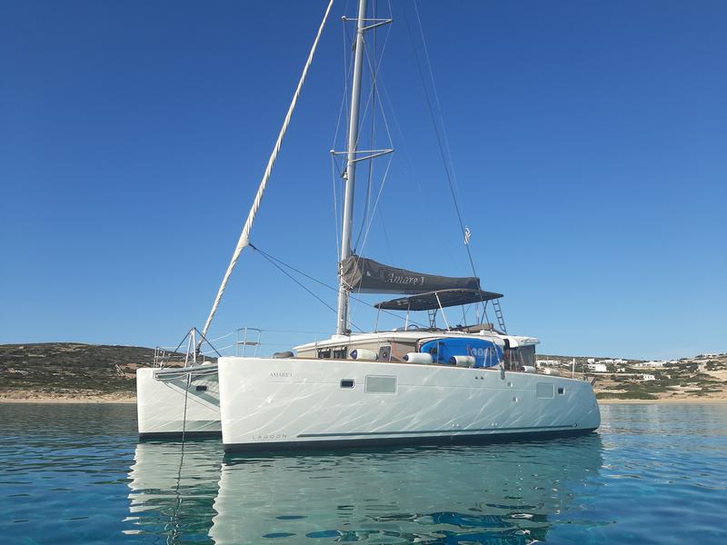 Book yachts online - catamaran - LAGOON  450F AMARE I / SKIPPERED ONLY / FREE STAND UP PADDLE / BOW CUSHIONS - Amare 1 - rent