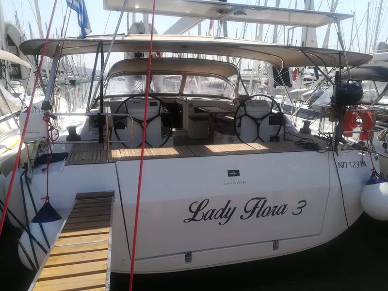 Book yachts online - sailboat - Bavaria C50 - LADY FLORA 3 - rent