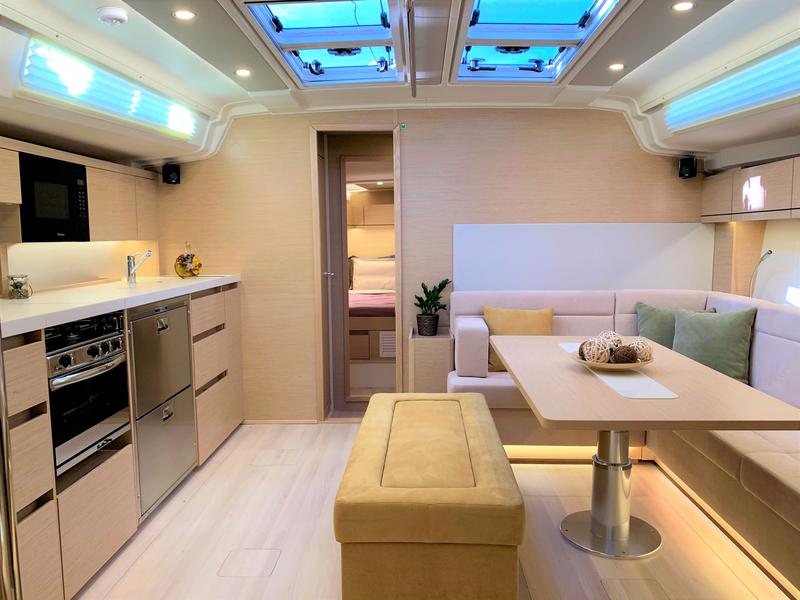 Book yachts online - sailboat - Hanse 508 - ARTEMIS - rent