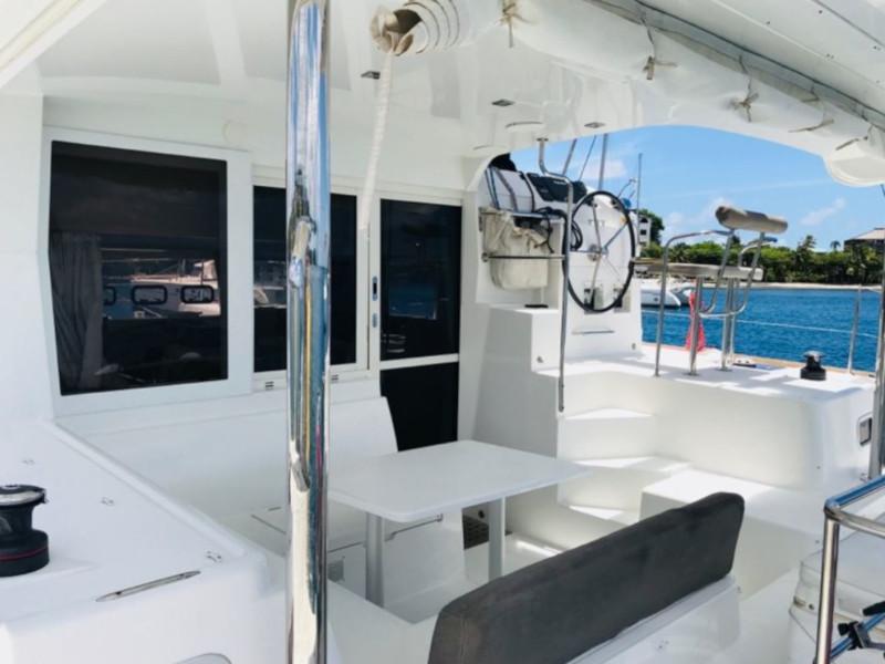 Book yachts online - catamaran - Lagoon 39 - Willow Dew - rent