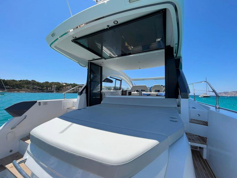 Book yachts online - motorboat - Beneteau GT 45 - Pandora - rent
