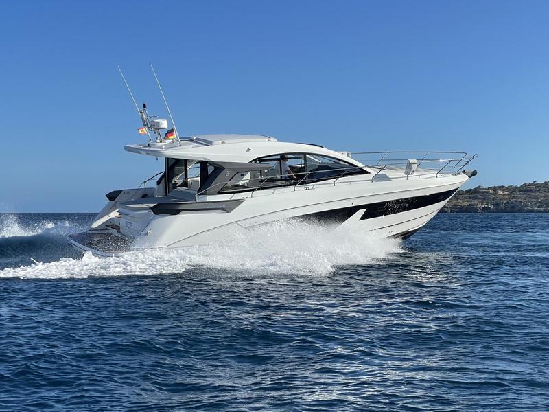 Book yachts online - motorboat - Beneteau GT 45 - Pandora - rent