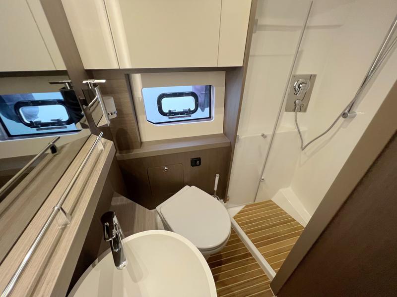 Book yachts online - motorboat - Beneteau GT 45 - Pandora - rent