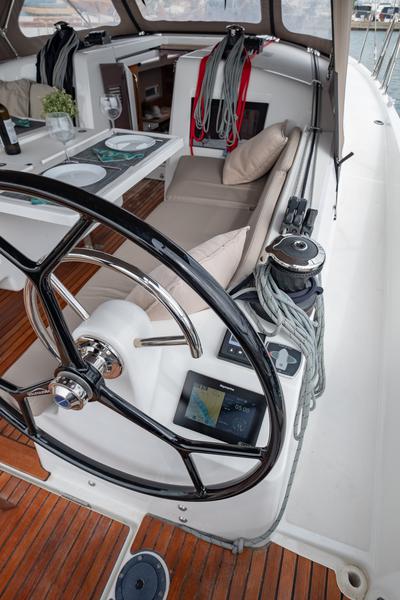 Book yachts online - sailboat - Sun Odyssey 410 - Elcano - rent