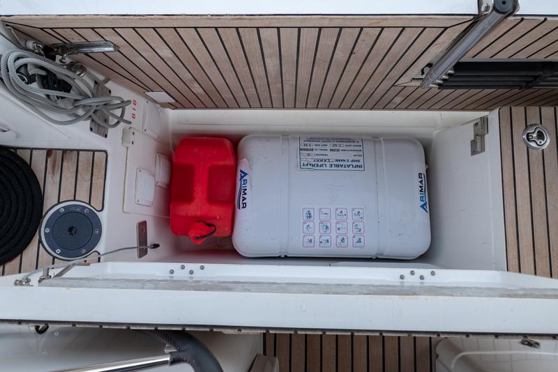 Book yachts online - sailboat - Sun Odyssey 410 - Sammy - rent