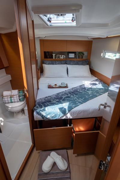Book yachts online - sailboat - Sun Odyssey 410 - Sammy - rent