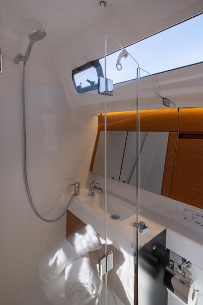 Book yachts online - sailboat - Sun Odyssey 410 - Sammy - rent
