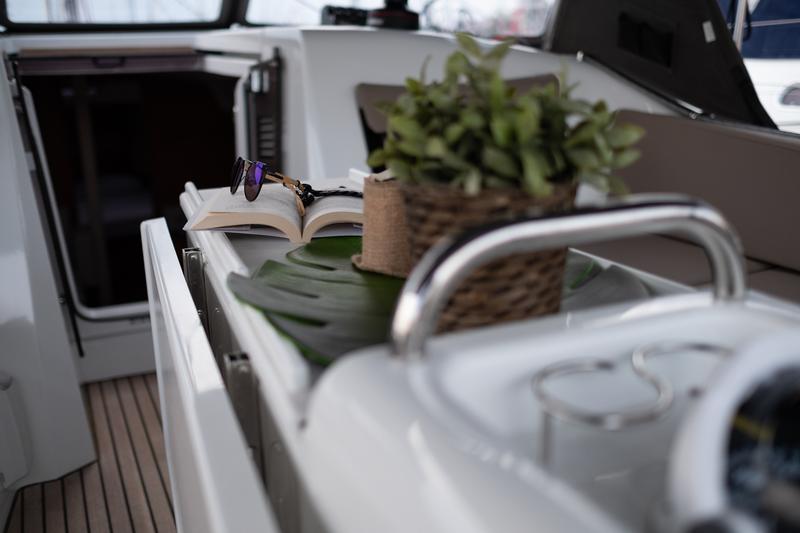 Book yachts online - sailboat - Sun Odyssey 410 - Sammy - rent