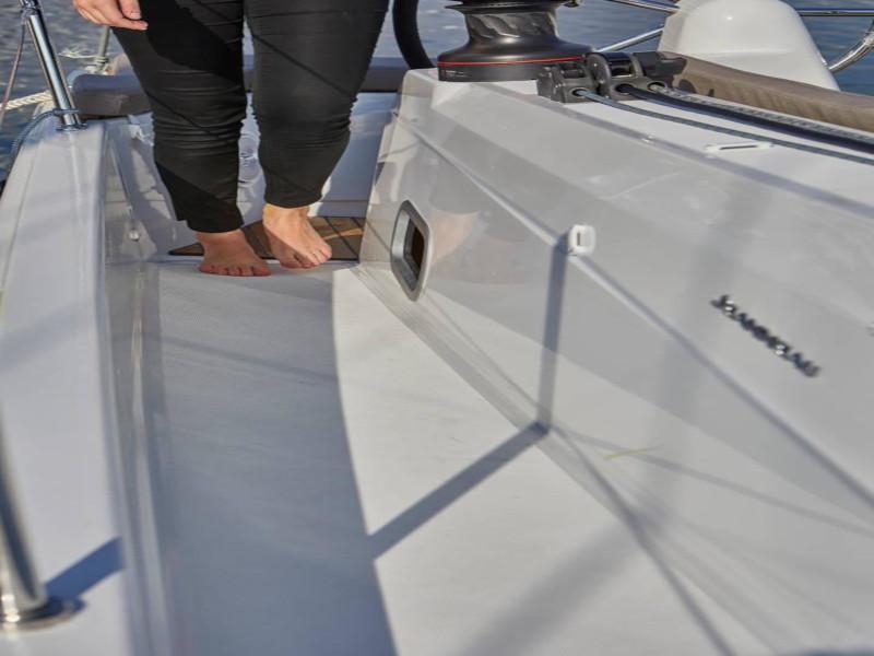 Book yachts online - sailboat - Sun Odyssey 410 - Locean - rent