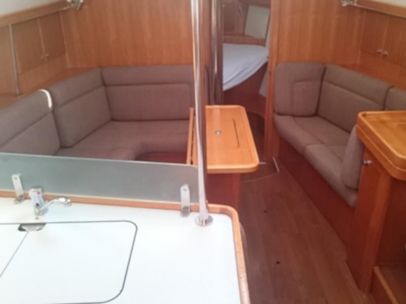 Book yachts online - sailboat - Elan 384 Impression - Kanani - rent