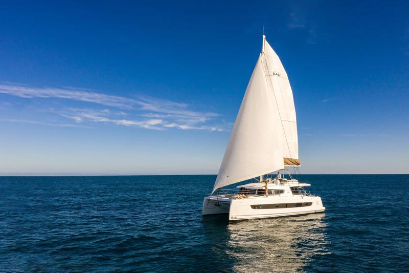 Book yachts online - catamaran - Bali 4.6 - Romar II - rent