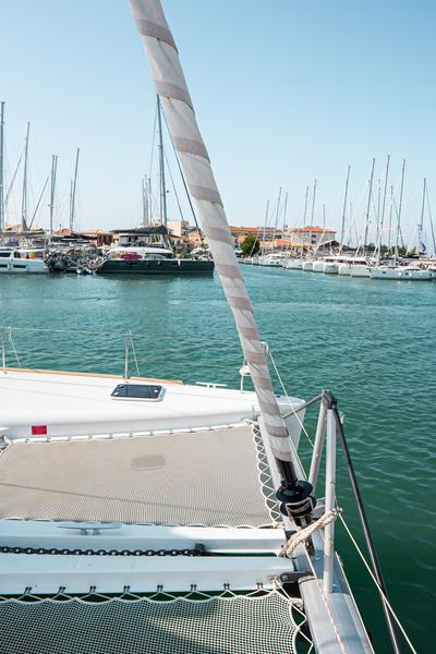 Book yachts online - catamaran - Lagoon 450 - NEFELI IV - rent