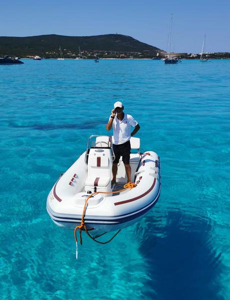 Book yachts online - sailboat - Vismara V71 - Red Carpet - rent