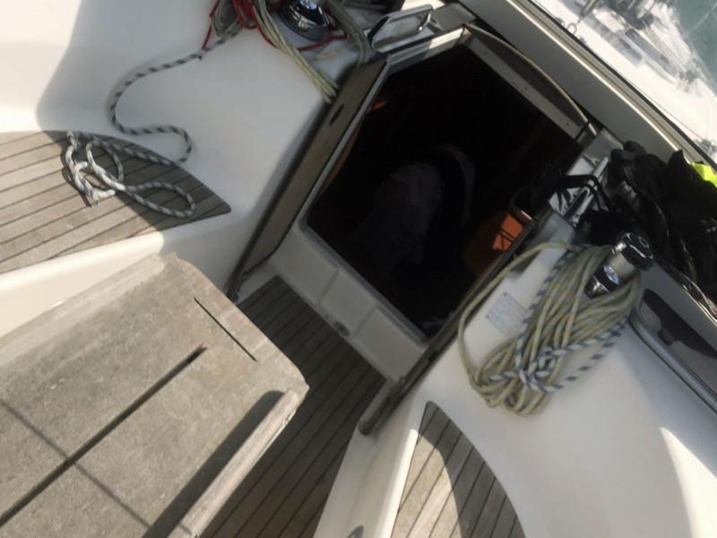 Book yachts online - sailboat - Bavaria Cruiser 40 - Benno - rent