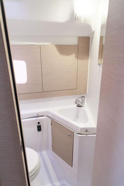 Book yachts online - sailboat - Elan 45 Impression - IBISS - rent