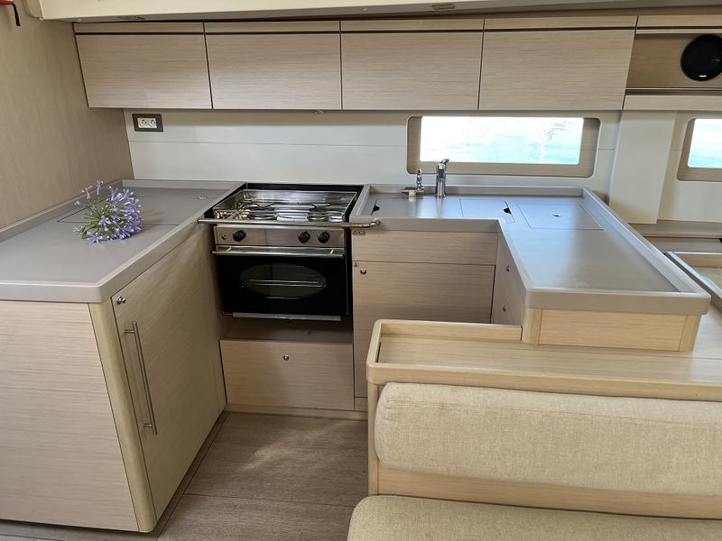 Book yachts online - sailboat - Oceanis 51.1 - ANNA - rent