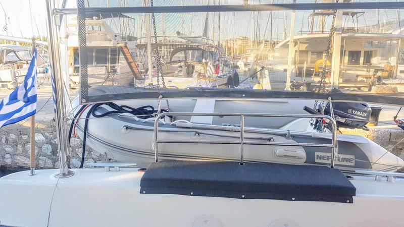 Book yachts online - catamaran - Lagoon 42 - AKTIS (air condition, generator, watermaker) - rent