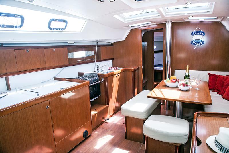 Book yachts online - sailboat - Oceanis 46 - STAVROS TOU NOTOU - rent