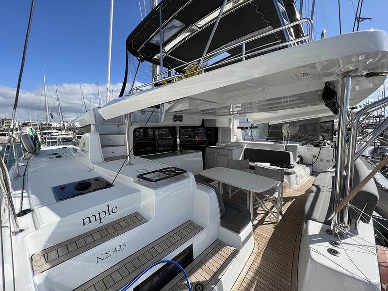 Book yachts online - catamaran - Lagoon 46 - MPLE (air condition, generator, water maker)    _Skippered Only_ - rent