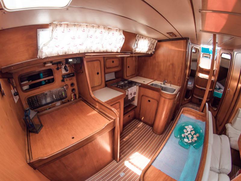 Book yachts online - sailboat - Beneteau 50 - Adonis - rent