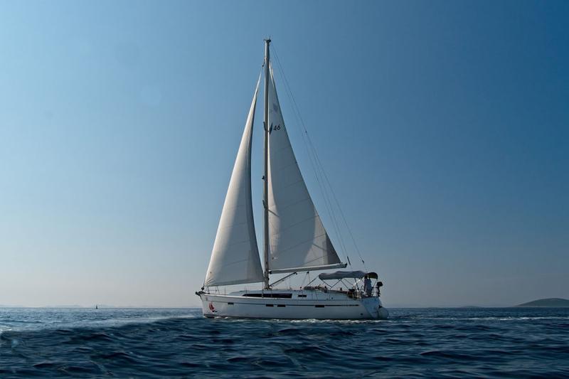Book yachts online - sailboat - Bavaria 46 CN - MH 53 - rent
