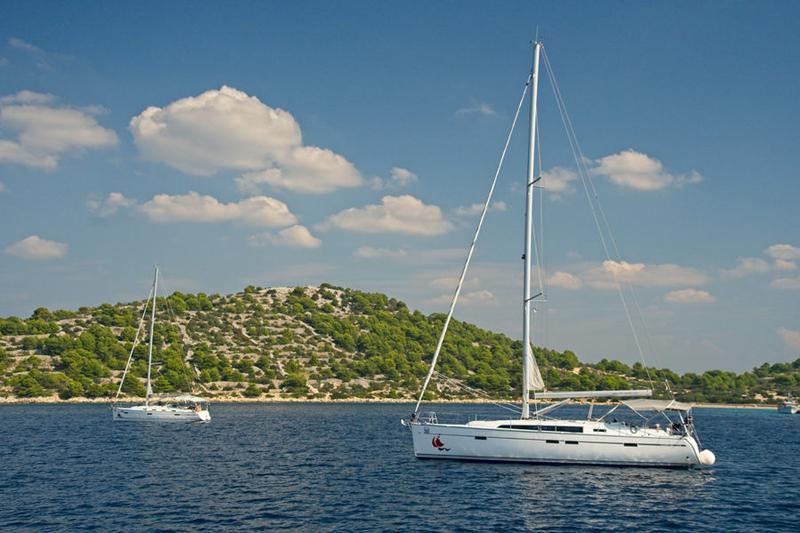 Book yachts online - sailboat - Bavaria 46 CN - MH 39 - rent