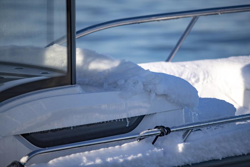 Book yachts online - motorboat - Nimbus Commuter 9 - STICH - rent