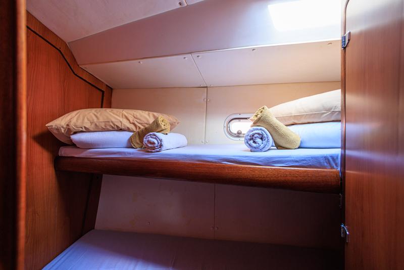 Book yachts online - sailboat - Bavaria 50 - Porto Candia - rent