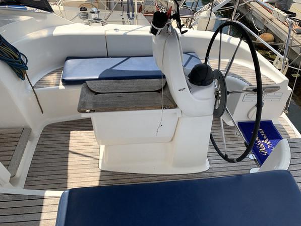 Book yachts online - sailboat - Bavaria 39 Cruiser - Fluid I  - rent
