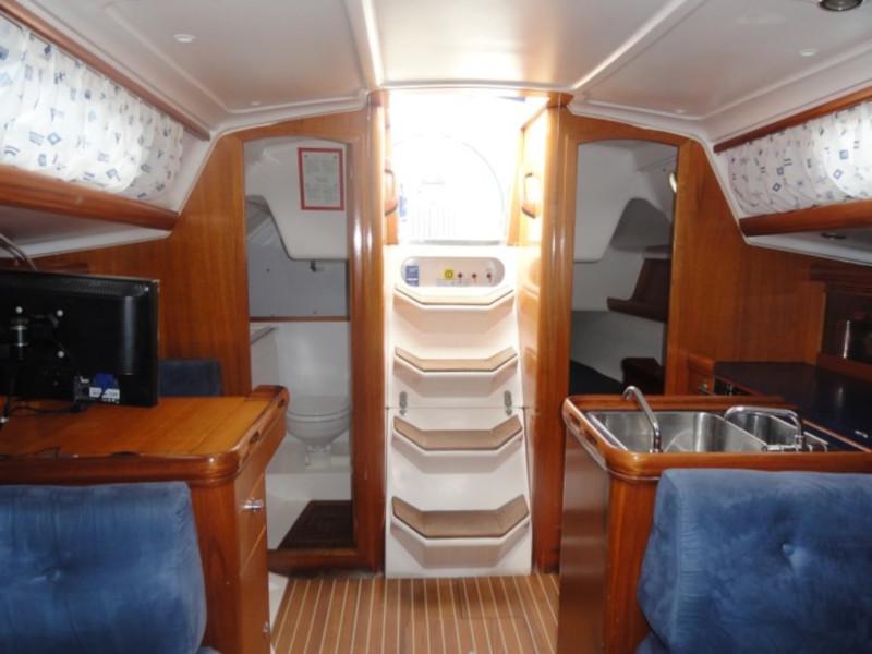 Book yachts online - sailboat - Elan 333 - Brina - rent