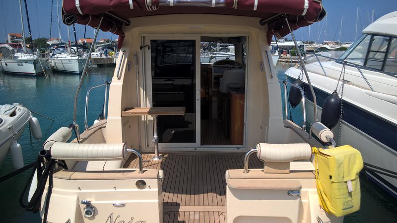 Book yachts online - motorboat - Damor 980 Fjera - Neja - rent