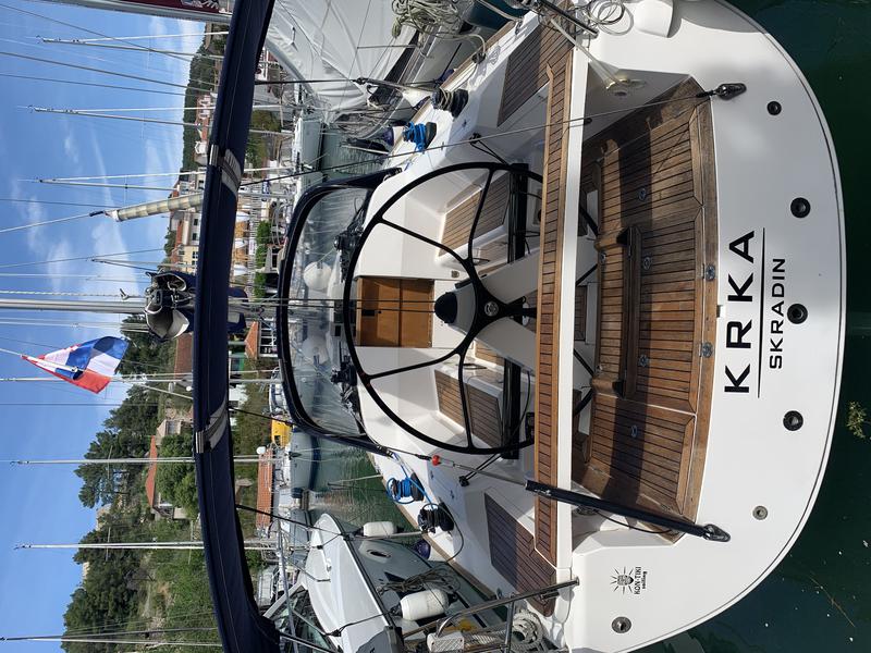 Book yachts online - sailboat - Elan 410 - Krka - rent