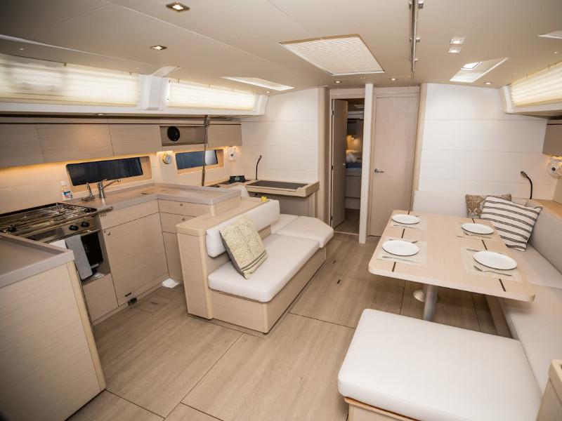 Book yachts online - sailboat - Oceanis 51.1 - NIREAS (generator, air condition, pearl grey hull, 1 SUP free of charge) - rent