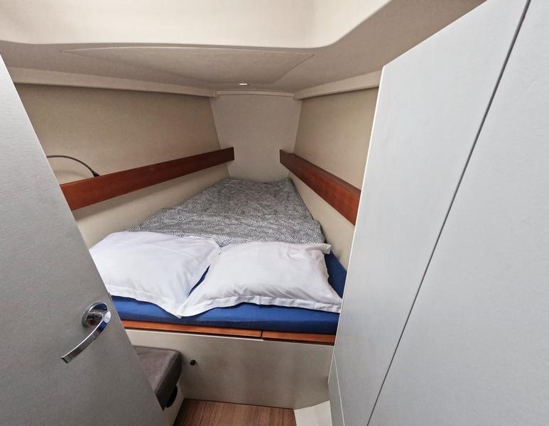 Book yachts online - sailboat - Salona 44 - Sousouni - rent
