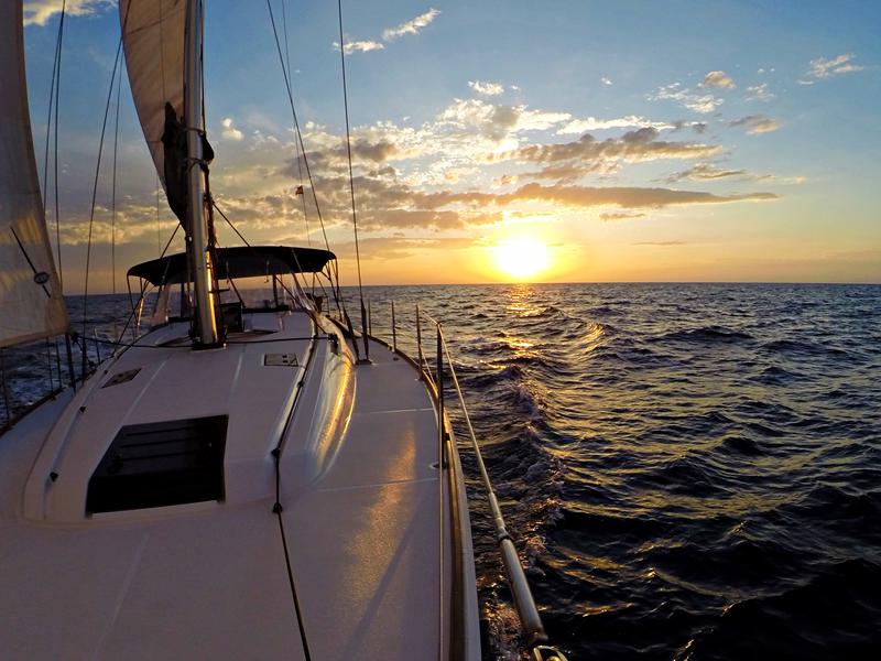 Book yachts online - sailboat - Sun Odyssey 439 - Esquitx - rent